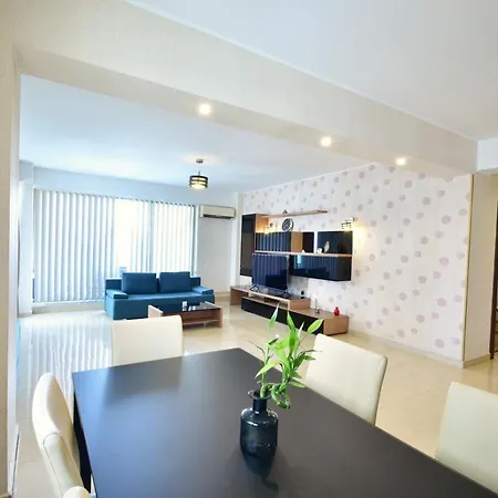 Apartment Sunny Luxury 2